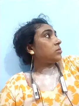 Snapshot of nila-23 chatting on August 2026 03:40:02 PM nila-23 online show from August 2026 03:40:02 PM
