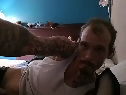 Wildfreakxxwolf online show from August 2026 12:19:01 AM