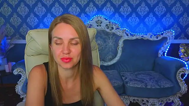 GabriEllla 4U online show from August 2026 01:39:02 PM
