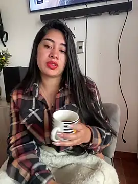 ivy-rios05 online show from August 2026 04:13:02 PM