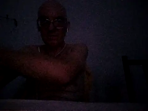 Snapshot of TheRealHunkyy chatting on August 2026 12:04:02 AM TheRealHunkyy online show from August 2026 12:04:02 AM