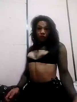 Snapshot of Allimlove chatting on August 2026 05:18:01 PM Allimlove online show from August 2026 05:18:01 PM