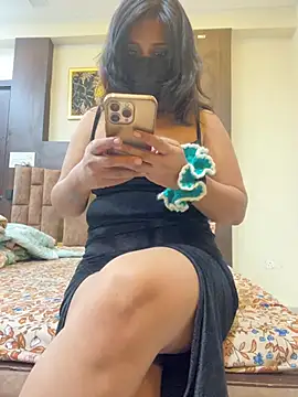 Snapshot of Aisha_1996 chatting on August 2026 11:37:02 AM Aisha 1996 online show from August 2026 11:37:02 AM