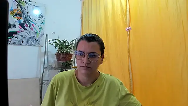Snapshot of MARILYN_GARCIA chatting on June 2026 07:24:01 PM MARILYN GARCIA online show from June 2026 07:24:01 PM