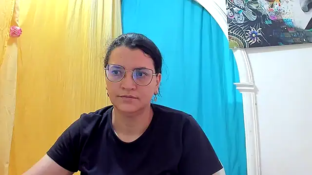 Snapshot of MARILYN_GARCIA chatting on July 2026 12:58:01 PM MARILYN GARCIA online show from July 2026 12:58:01 PM