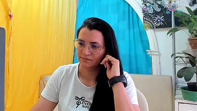 Snapshot of MARILYN_GARCIA chatting on July 2026 04:13:01 PM MARILYN GARCIA online show from July 2026 04:13:01 PM