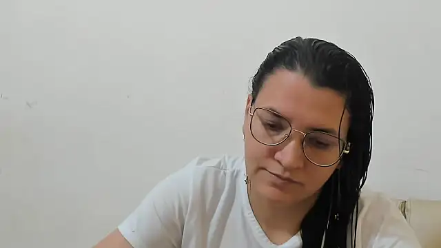 MARILYN GARCIA online show from January 2026 04:14:01 PM