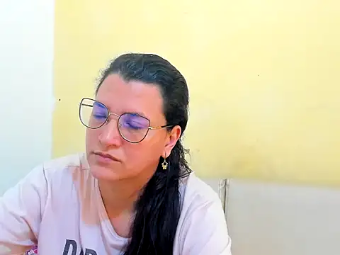 MARILYN GARCIA online show from April 2026 03:47:01 PM