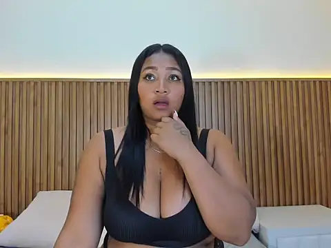 CherryDoll Aura online show from August 2026 02:33:02 PM