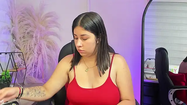 leya  26 online show from August 2026 07:54:02 PM
