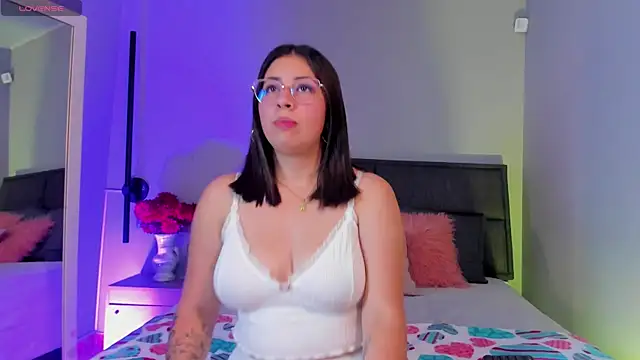 leya  26 online show from August 2026 06:14:02 PM