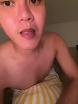 asiantwink3195 online show from August 2026 09:20:01 PM