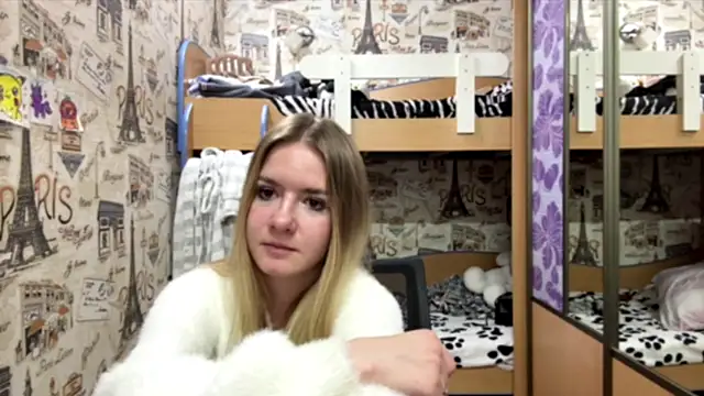 babycuteshy online show from August 2026 10:06:02 PM