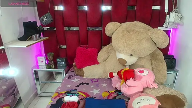 Bigass GinnaDoll online show from August 2026 12:28:01 AM