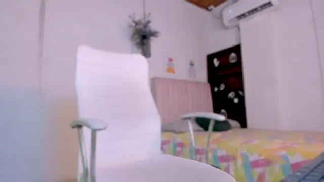 madyson 20 online show from August 2026 09:54:02 PM