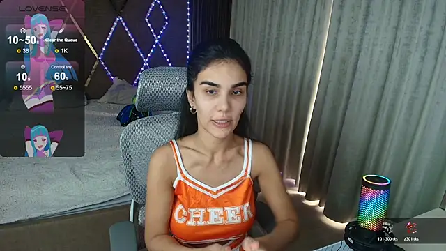 KissOnFire online show from August 2026 01:18:02 PM