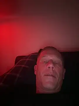 Snapshot of slaveboy2016@xh chatting on January 2025 01:42:01 AM slaveboy2016xh online show from January 2025 01:42:01 AM