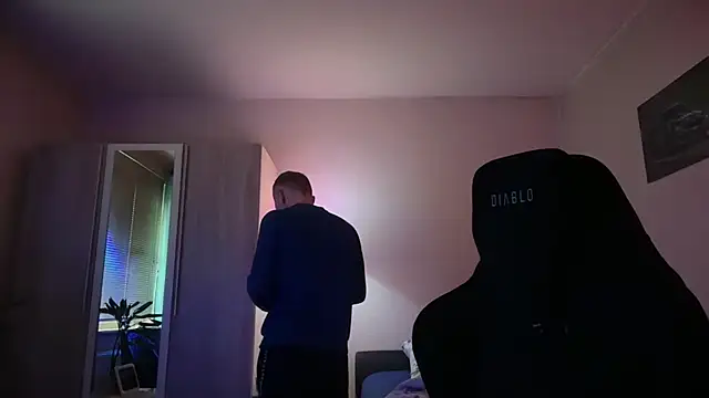 slaveboy2016xh online show from October 2025 03:01:02 PM