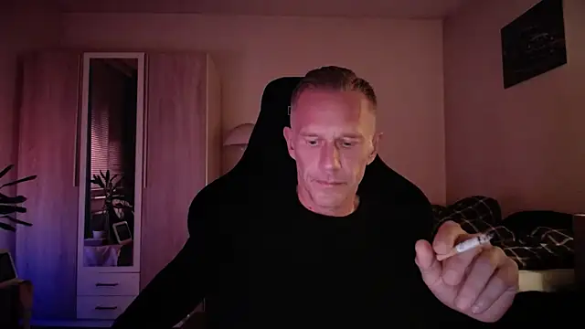 Snapshot of slaveboy2016@xh chatting on September 2025 08:08:02 PM slaveboy2016xh online show from September 2025 08:08:02 PM