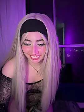LilyMoon2 online show from August 2026 04:41:01 AM