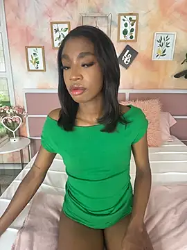 Snapshot of NoirBelleXXX chatting on August 2026 10:50:01 PM NoirBelleXXX online show from August 2026 10:50:01 PM