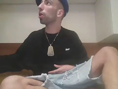 LamafiaDelAmor79 online show from August 2026 10:33:02 AM