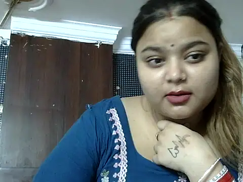 Sexy-radhika69 online show from August 2026 09:26:02 AM