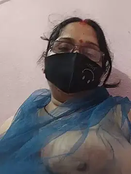 Snapshot of Desi_sugar chatting on August 2026 04:57:01 PM Desi sugar online show from August 2026 04:57:01 PM