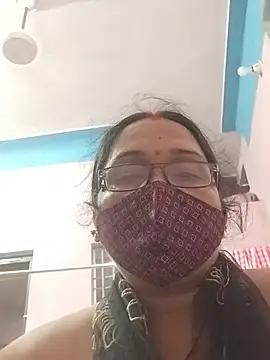 Snapshot of Desi_sugar chatting on August 2026 05:03:02 AM Desi sugar online show from August 2026 05:03:02 AM