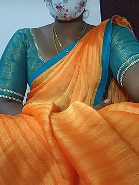 Snapshot of Vasugitamil93 chatting on August 2026 06:15:02 PM Vasugitamil93 online show from August 2026 06:15:02 PM