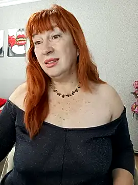 Snapshot of JUNOOO chatting on October 2025 10:06:01 AM JUNOOO online show from October 2025 10:06:01 AM