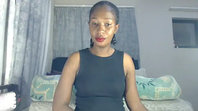 leanna23 online show from May 2026 01:00:02 AM