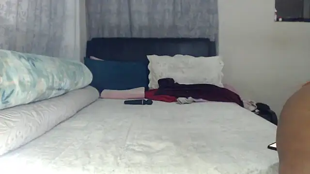 leanna23 online show from March 2026 02:17:02 AM