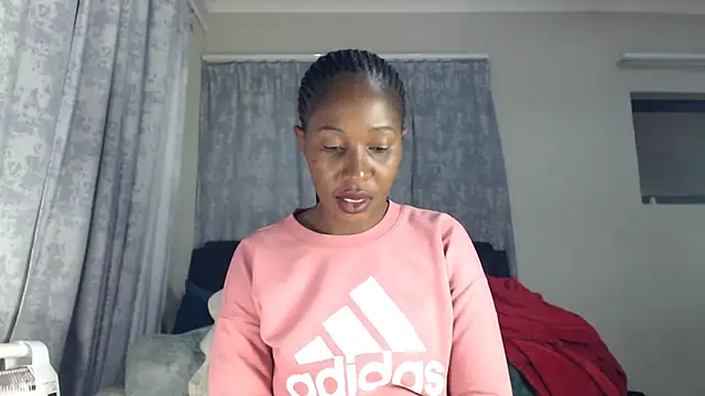 leanna23 online show from November 2025 06:56:01 PM