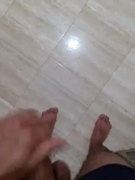 Demillvan online show from November 2025 03:32:02 AM