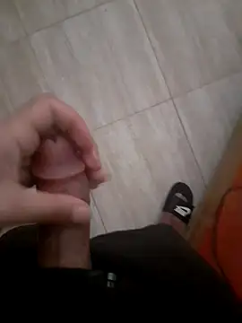 Demillvan online show from November 2025 11:31:01 AM