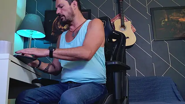 ChrisKox online show from February 2026 07:28:01 AM