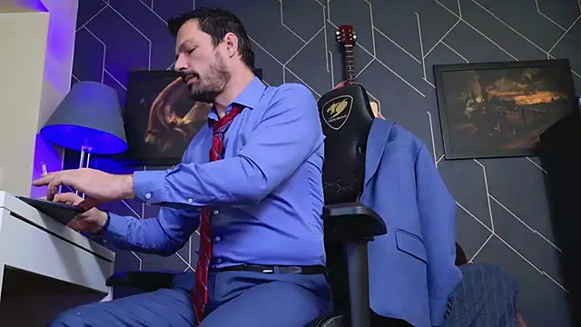 Snapshot of ChrisKox chatting on November 2025 05:36:02 PM ChrisKox online show from November 2025 05:36:02 PM