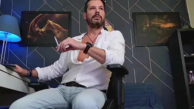 Snapshot of ChrisKox chatting on October 2025 03:40:02 AM ChrisKox online show from October 2025 03:40:02 AM