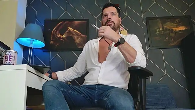 Snapshot of ChrisKox chatting on October 2025 06:40:01 PM ChrisKox online show from October 2025 06:40:01 PM