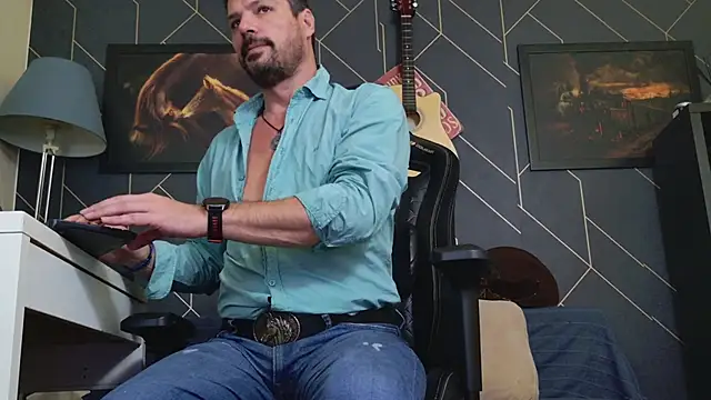 Snapshot of ChrisKox chatting on November 2025 02:42:01 PM ChrisKox online show from November 2025 02:42:01 PM