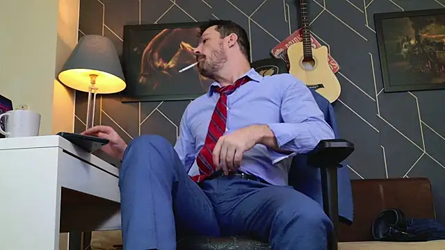 ChrisKox online show from December 2025 07:47:02 PM