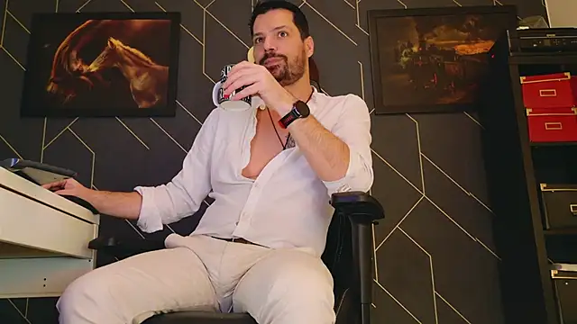 Snapshot of ChrisKox chatting on February 2025 12:21:01 PM ChrisKox online show from February 2025 12:21:01 PM