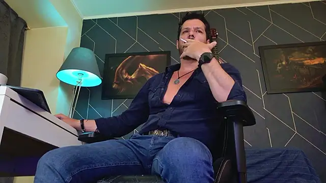 ChrisKox online show from March 2026 09:39:01 PM