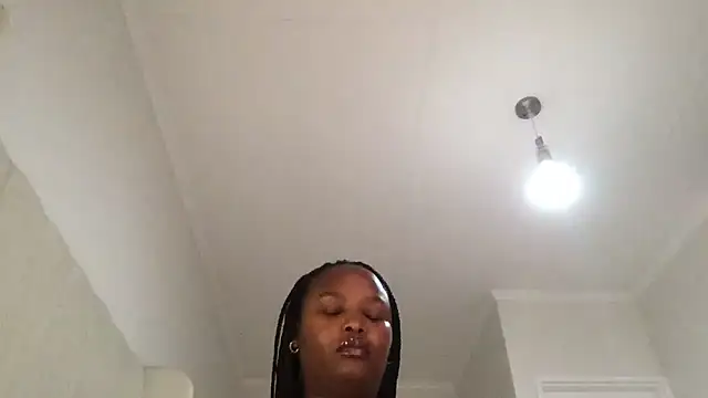 xBUSTY CANDYx online show from February 2026 03:44:01 PM