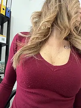 sexylenia online show from March 2026 11:48:02 AM