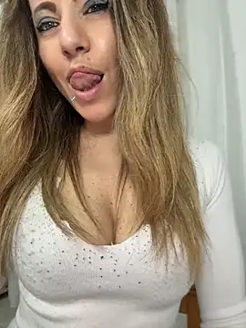 sexylenia online show from April 2026 09:29:01 PM