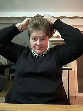 Snapshot of BootyLola chatting on December 2024 05:58:02 PM BootyLola online show from December 2024 05:58:02 PM