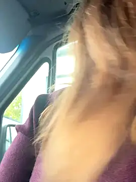 BootyLola online show from November 2025 10:19:02 AM