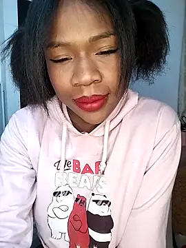 angel allis online show from October 2025 05:41:02 AM